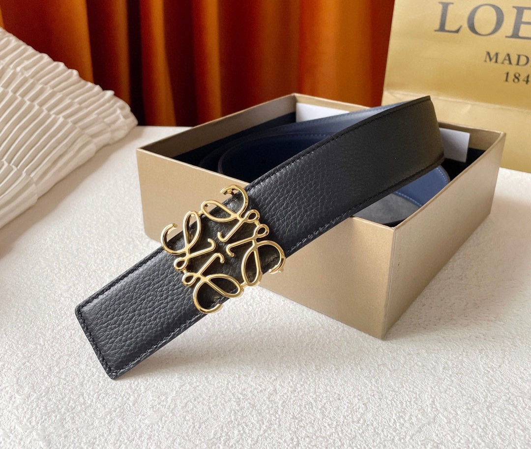 Josdee Loewe belts