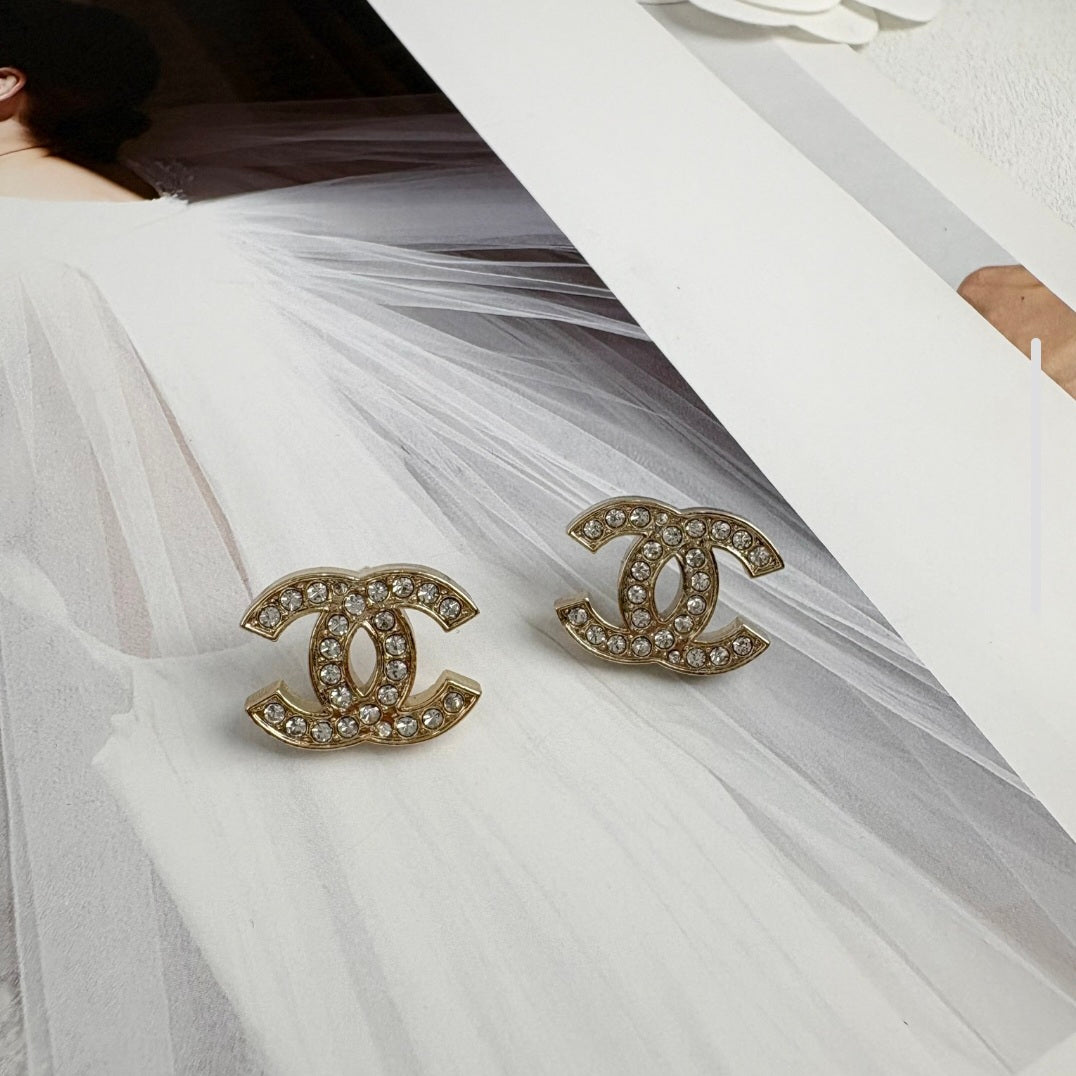 Joshdee chanel Earrings