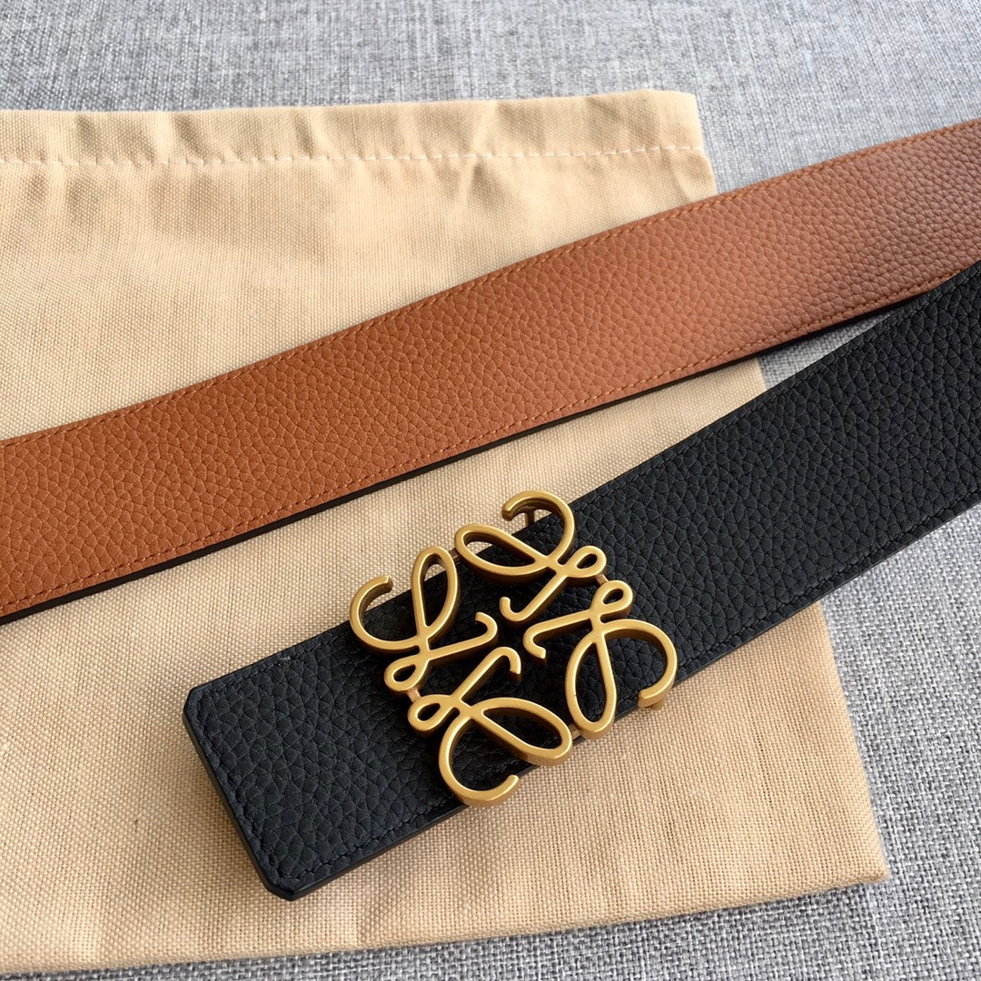 Josdee Loewe belts